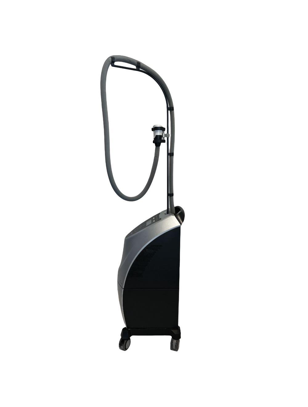 2012 Viora REACTION Body Contouring Skin Tightening Contour RF System