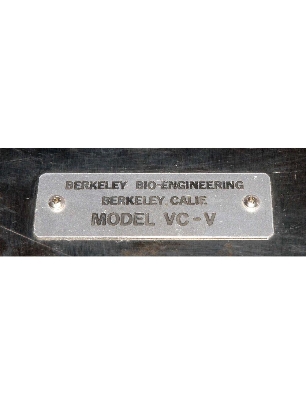 Berkeley Bio-Engineering VC-V Vacuum Curettage Suction Portable Medical Unit