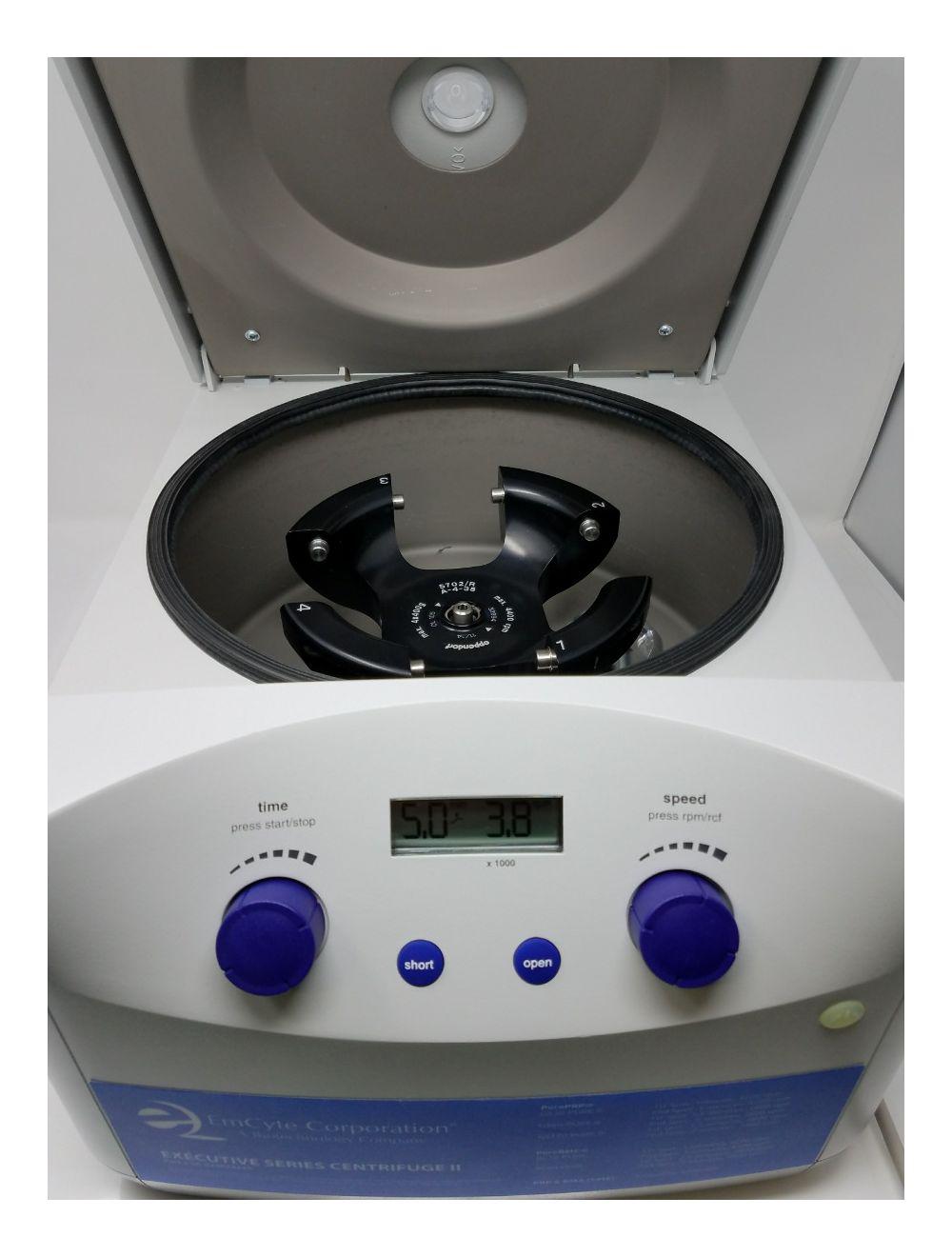 EmCyte Corporation Executive Series Centrifuge II Pure PRP Blood Plasma Marrow